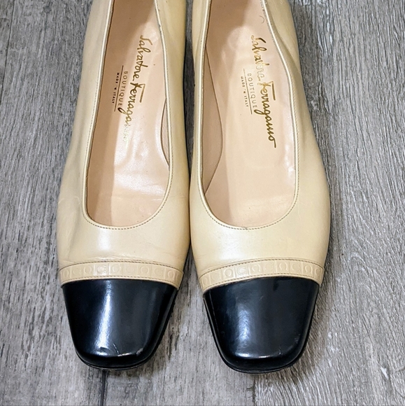 Salvatore Ferragamo Shoes - Salvatore Ferragamo Flats